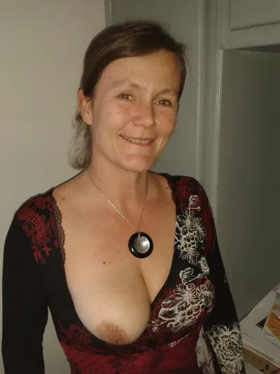 Donna Single di 40 anni di Bracciano - Trova l'amore online
